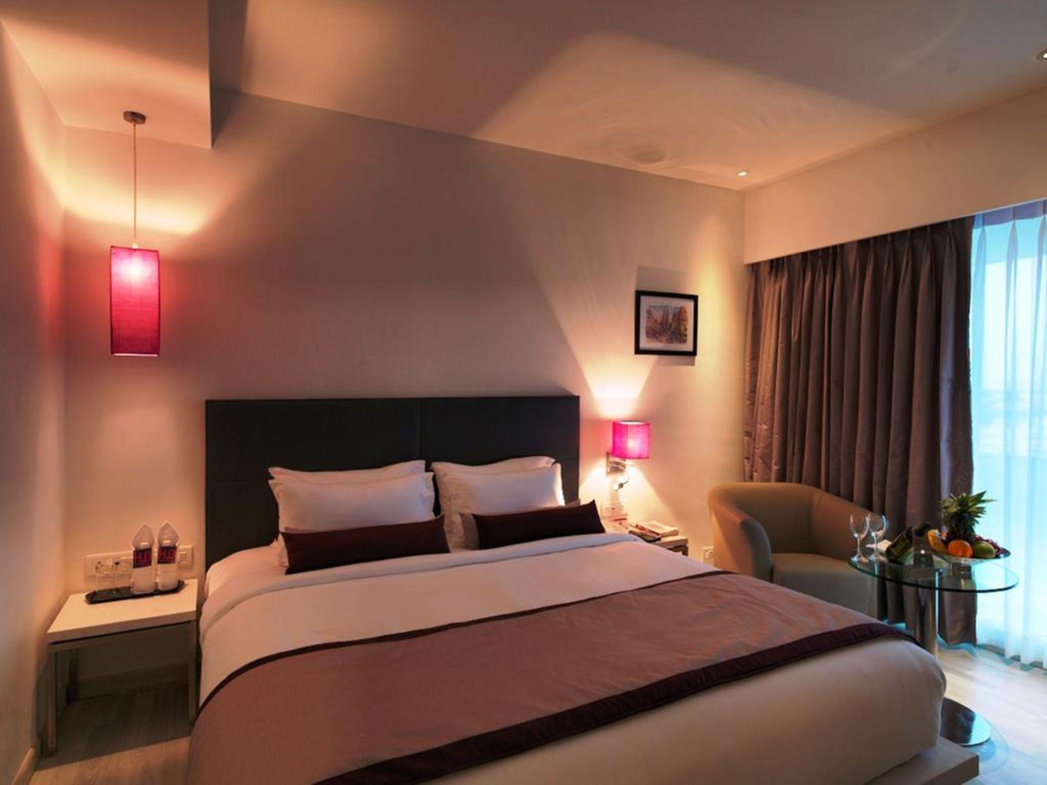 Spree Shivai Hotel Pune Pimpri-Chinchwad Bagian luar foto